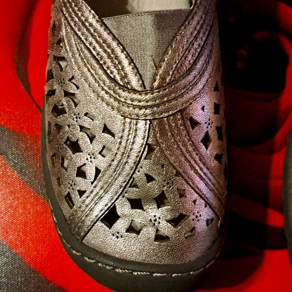 JBU Flats - Picture 2 of 7